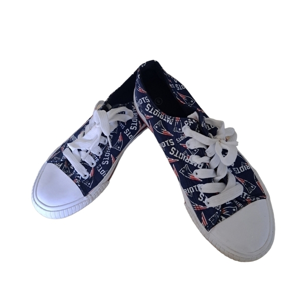 FOCO NFL NEW ENGLAND PATRIOTS canvas sneakers ladies size 8 skater streetwear - Picture 2 of 9